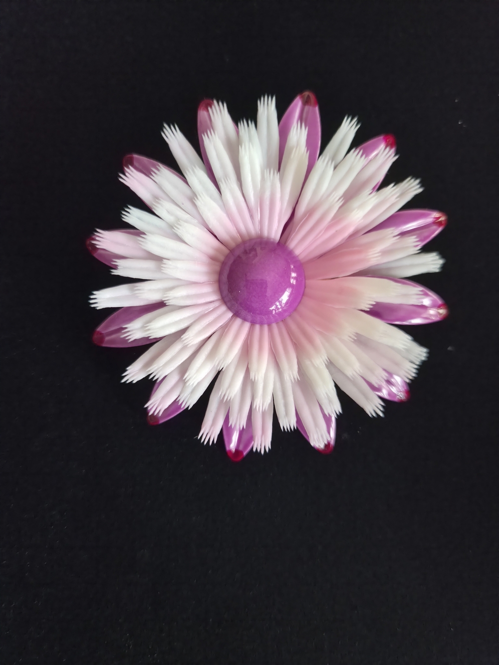 VTG Purple, White Flower Brooch Enamel W/ Spiky Pedals On top